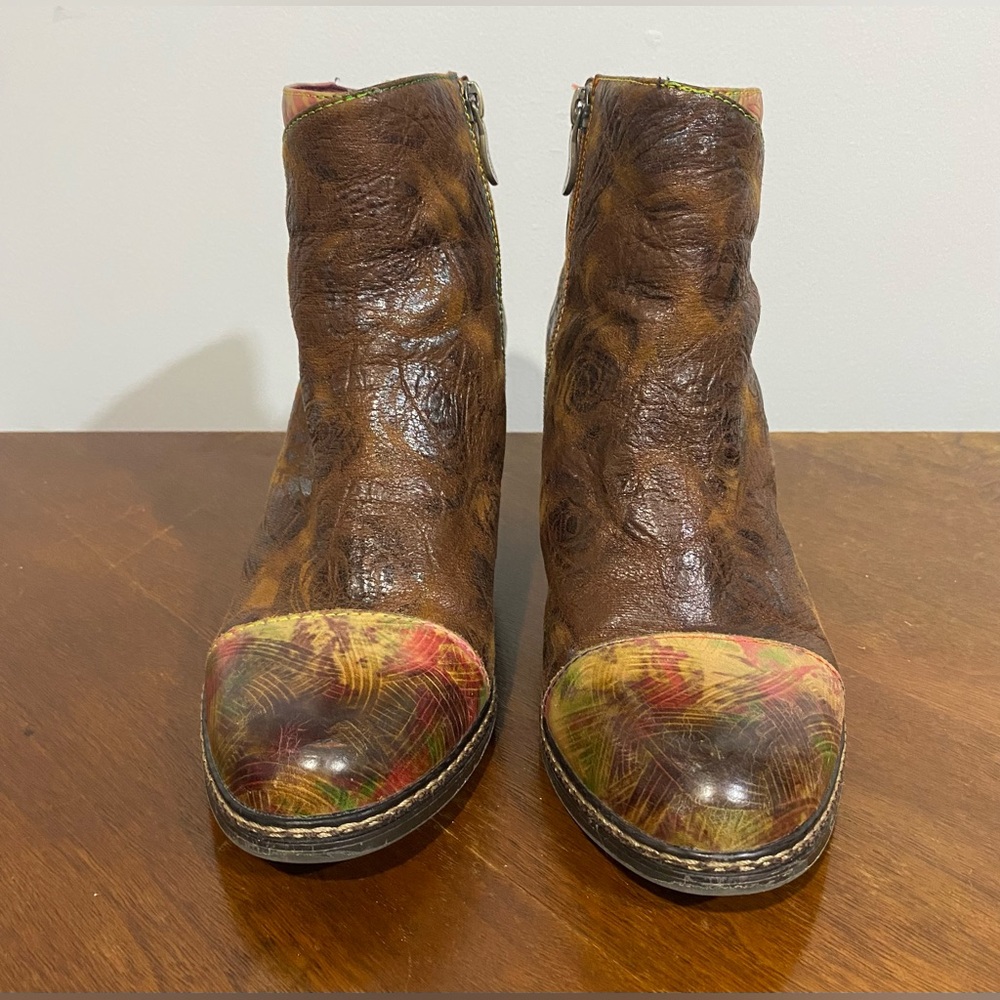 Spring Step Boots - image 4